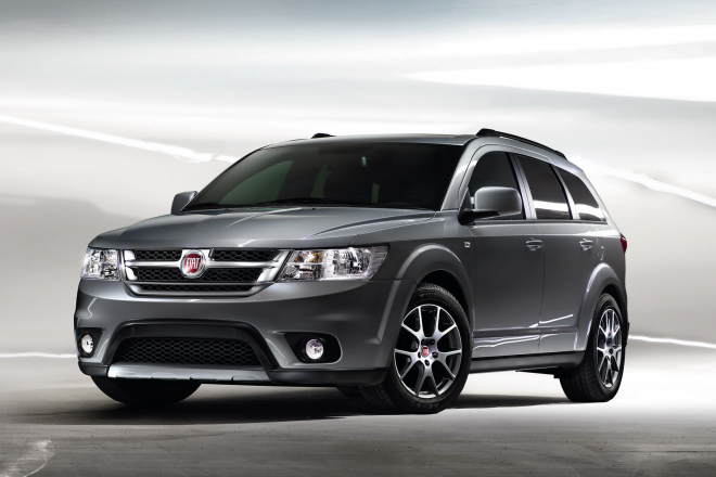 Fiat Freemont: Dodge Journey v italském obleku