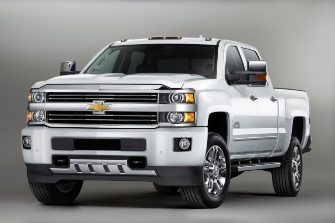 Chevrolet Silverado Heavy Duty High Country: to nej pro americký bestseller