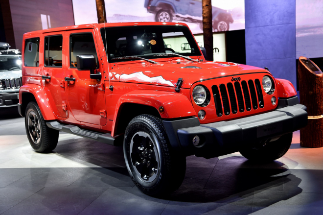 Nový Jeep Wrangler by mohl mít turbo a samonosnou karoserii, říká Marchionne