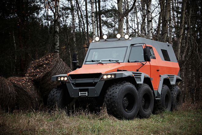 Avtoros Šaman 8x8: drsný offroad z Ruska dělá z Hummeru volbu kojenců