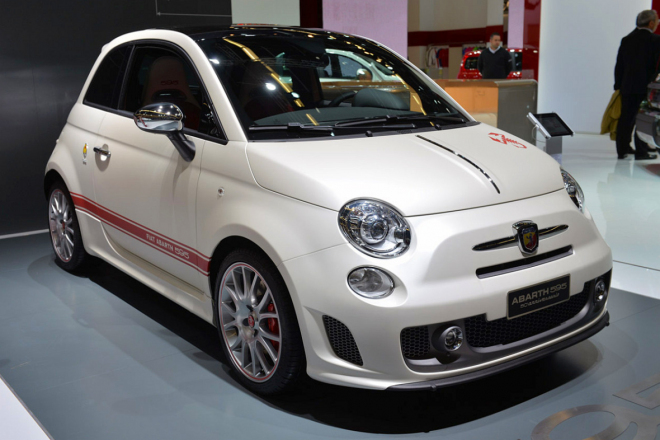 Abarth 595 50 Anniversary a 695 Maserati Edition: zvláštní prckové pro Frankfurt