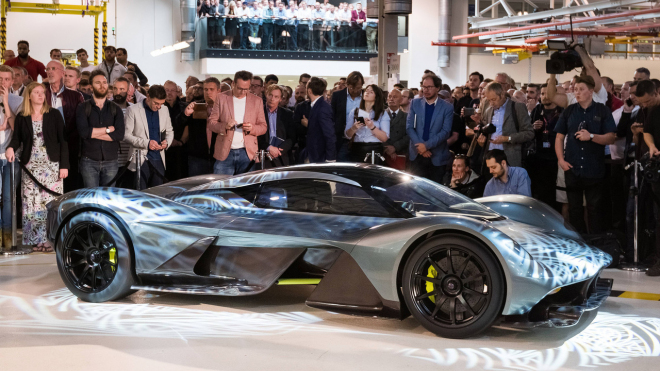 Hypersport Astonu odhalil detaily, na AM-RB 001 pracují i Cosworth a Rimac