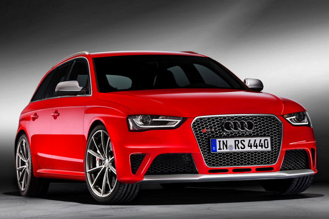 Audi RS4 Avant 2012: unikly fotky i specifikace nové RS4