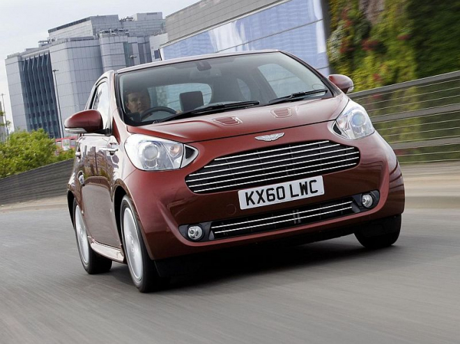 Aston Martin Cygnet byl průšvih, ale ne takový. Prodalo se nejspíš přes tisíc kusů