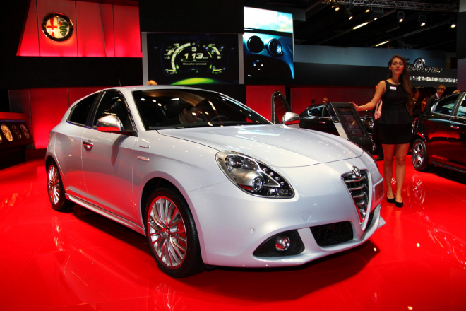 Alfa Romeo Giulietta 2014: facelift přiváží svěžejší vzhled a diesel 2,0 JTDM 2