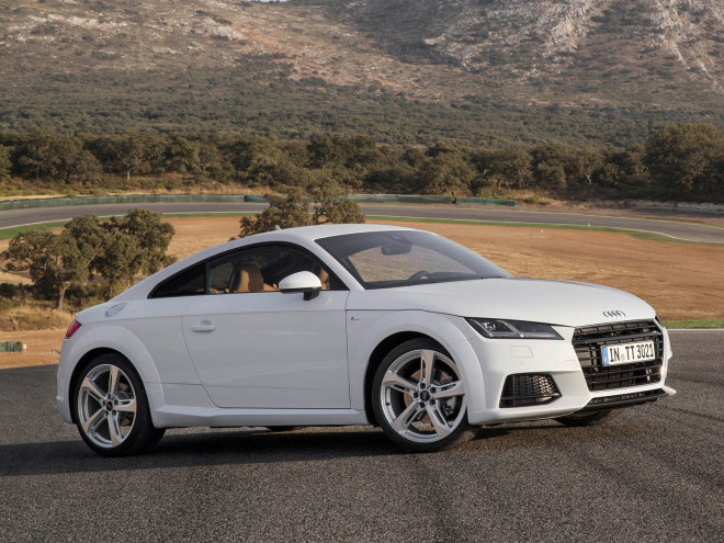 Audi TT a TTS 2015 na nových fotkách, včetně dieselové verze Ultra