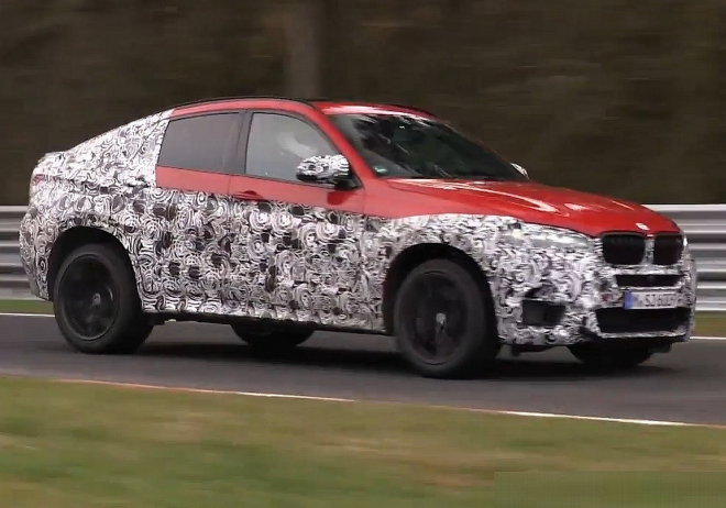 Nové BMW X6 M F86 2015 už pilně trénuje na Severní smyčce (video)