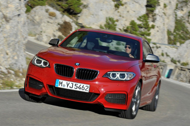 BMW 2 F22 oficiálně, detailně: M235i má 326 koní na 1 455 kg