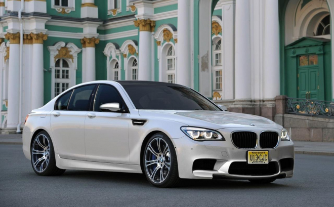 BMW M7: mnichovský zavrženec se znovu hlásí o pozornost (ilustrace)