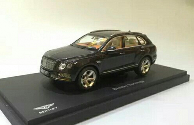 Bentley Bentayga: SUV odhalil únik zmenšeného modelu