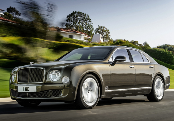 Bentley Mulsanne Speed realitou, na kola posílá 537 koní