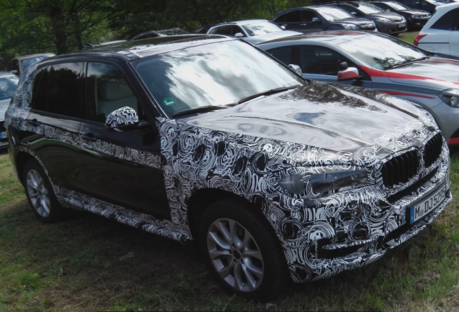 BMW X5 F15 2014: nová X5 do detailu s mírným maskováním, únik nelhal