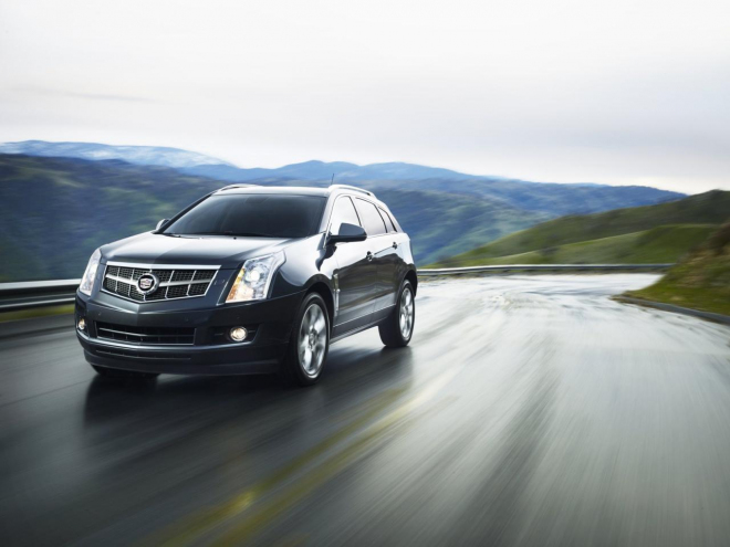 Cadillac SRX 2011: nový motor 3,6 V6 a trocha výbavy navíc