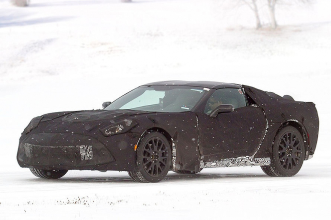 Chevrolet Corvette C7 2013 přistižen, představí se při svých šedesátinách