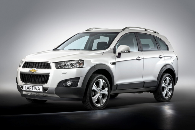 Chevrolet Captiva 2011: facelift a nové motory