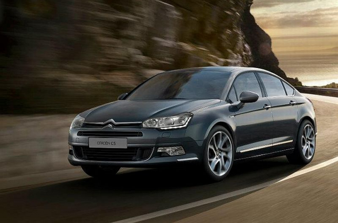 Prodeje Citroënu C5 padají až k nule. Británii už opouští, možná skončí zcela