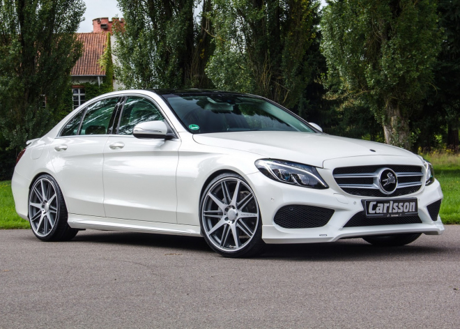 Mercedes C 450 AMG Sport dostal od Carlssonu bodykit, na motoru se pracuje