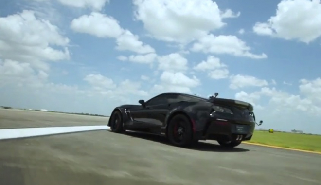 Hennessey Corvette Z06 HPE800 se projela 282 km/h, zní při tom hezky (video)