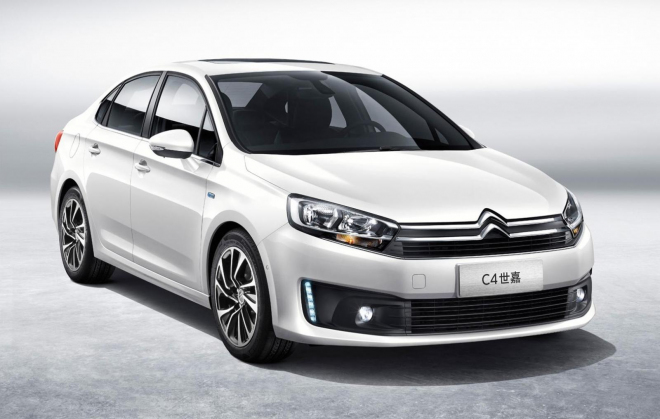 Nový Citroën C4 pro Čínu je venku, s až 163 turbokoňmi a bohatou výbavu