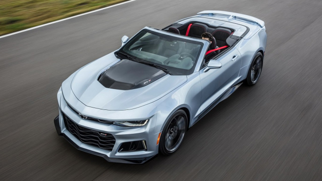 Chevrolet Camaro ZL1 Convertible 2017: 649 koní půjde rozpálit i bez střechy