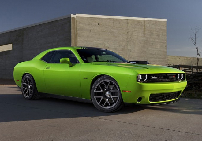 Dodge Challenger 2015: širší nabídka, lepší výbava, SRT však nikde