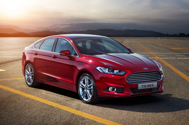 Ford Mondeo 2015 v detailech: nový diesel nabídne 210 koní