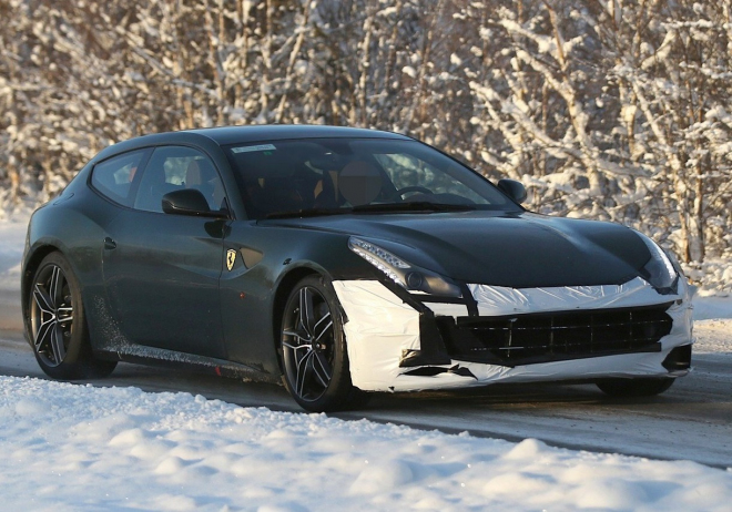 Ferrari FF 2016: facelift ponechá vozu motor V12, přesto přijde překvapení