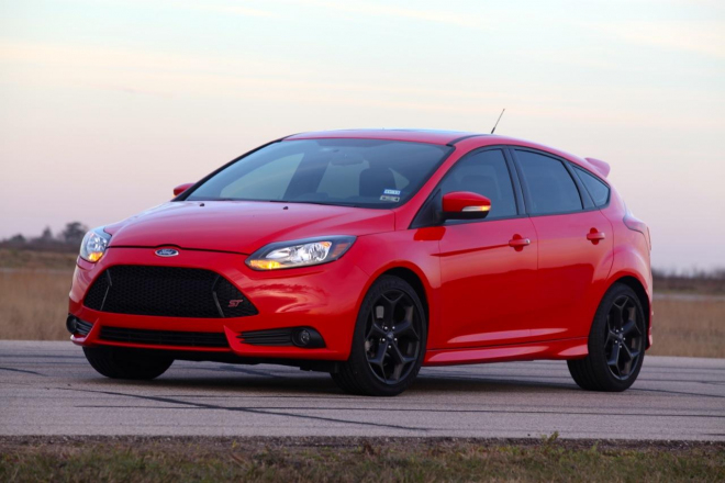 Ford Focus ST 2013 Hennessey Performance: 27 amerických koní k dobru (+ video)