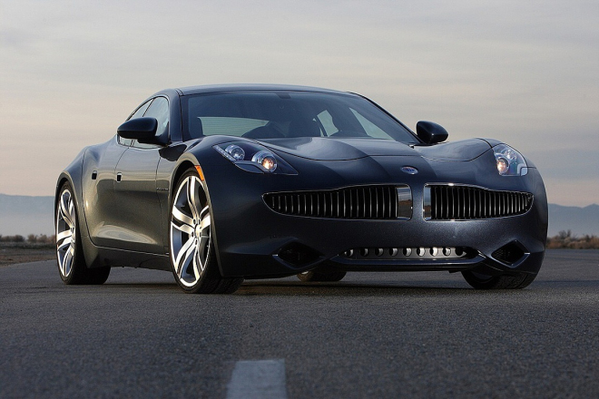 Video: hybridní Fisker Karma na závodním okruhu