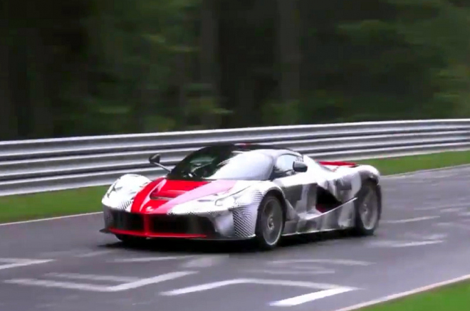 LaFerrari pokračuje v leteckých dnech na Nordschleife, Lamborghini Cabrera rovněž (videa)