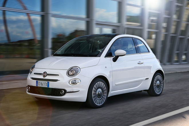 Fiat 500 2016 je oficiálně venku, facelift sáhl na vzhled, kabinu i motory