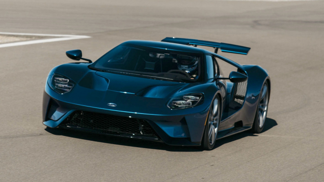 Nový Ford GT odhalil další detaily. Jede přes 320 km/h, skoro ale není slyšet