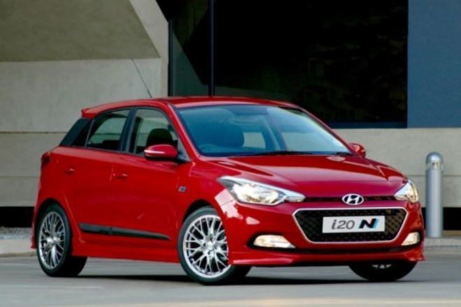 Hyundai i20 N je realitou a je to sportovní verze, 250 koní ale nemá ani zdaleka