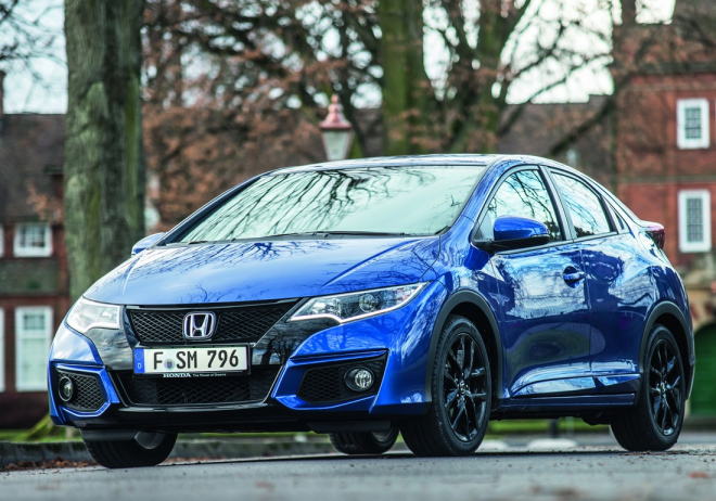 Honda Civic 2015: facelift se ukázal na nových fotkách, venku jsou i první ceny