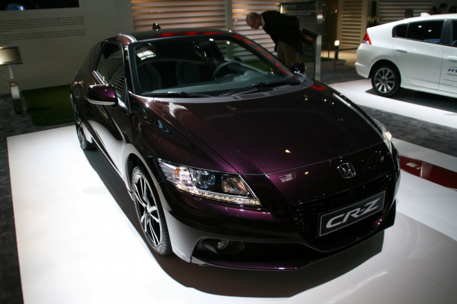 Honda CR-Z 2013: evropská premiéra faceliftu upřesnila výkon i funkci Sport Plus (+ živé foto)