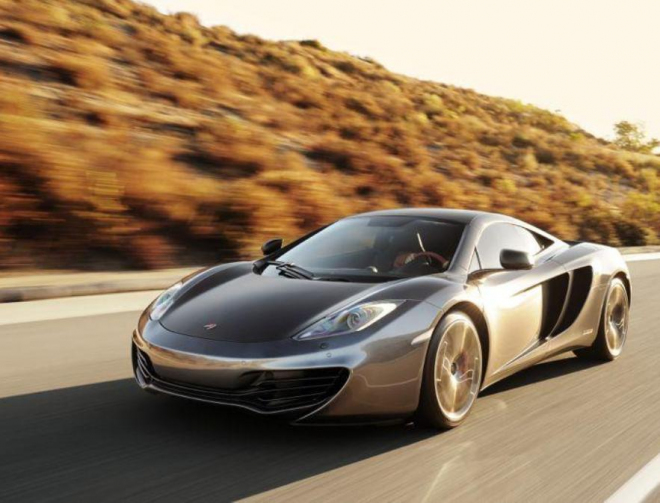 Hennessey McLaren MP4-12C HPE700: Brit dostal 700 koní, stovku dá za 2,8 s