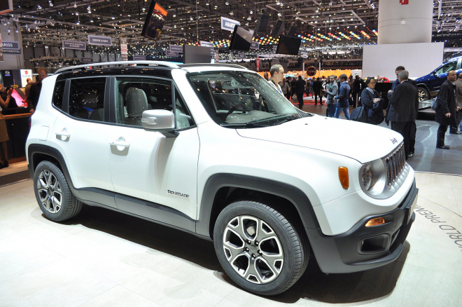 Jeep Renegade 2015 oficiálně, detailně: nový renegát je malý Wrangler