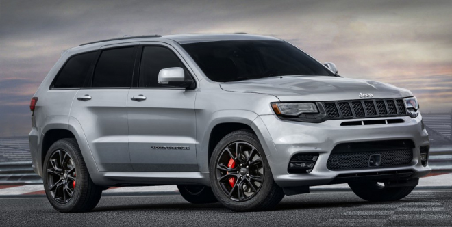 Jeep Grand Cherokee SRT 2017 dostal novou příď. Vypadá jako by měl Hellcat