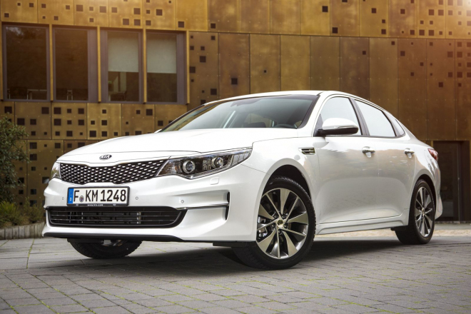 Nová Kia Optima 2016 má české ceny, také Korejci hýří sebevědomím