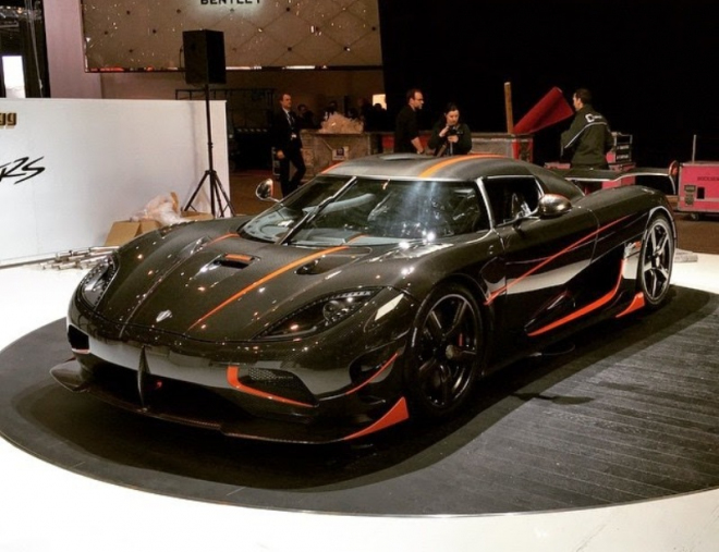 Koenigsegg Agera RS nafocen a natočen před premiérou, Regera bude zajímavější