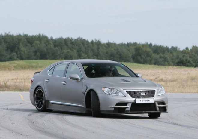 Lexus LS TMG 650: sedan s technologiemi z Formule 1 chce pokořit Nürburgring