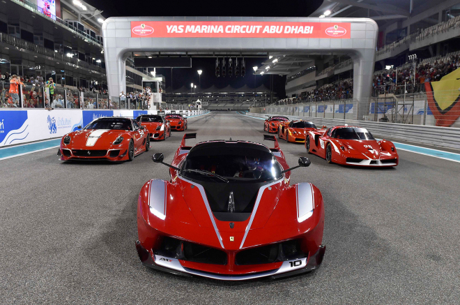 Ferrari LaFerrari FXX K zná svůj čas z Fiorana, vysloveně fascinující není (+ videa)