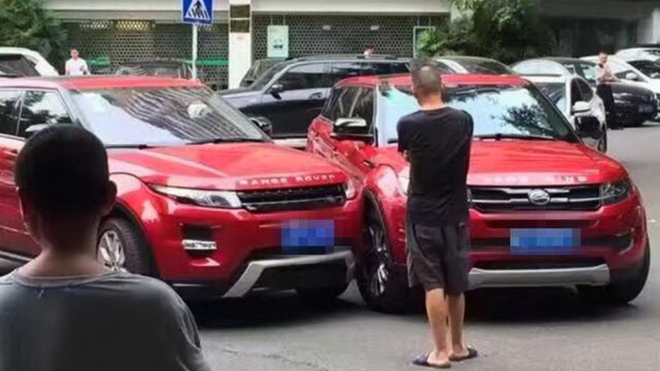 Poznáte ten pravý? Range Rover Evoque se srazil se svým čínským klonem