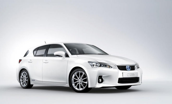 Lexus CT 200h: japonský hybridní premiant