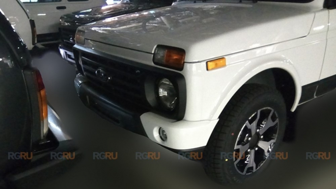 Lada Niva 2020 do detailu nafocena zvenčí i zevnitř, hlavní změny si všimne každý