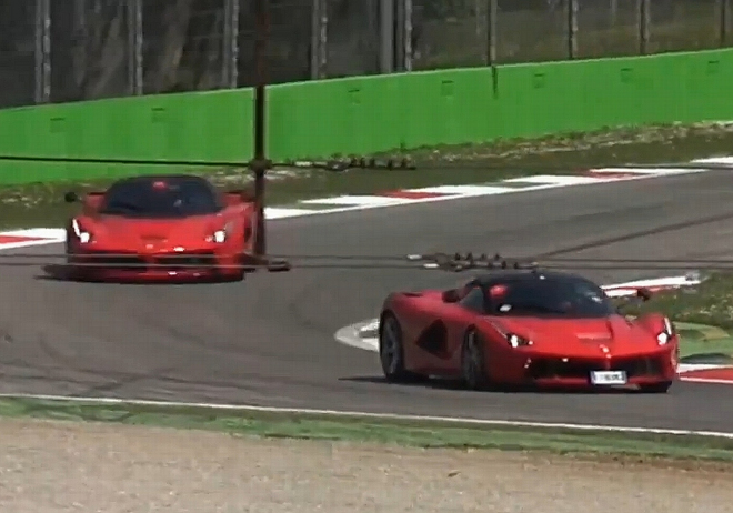 LaFerrari se prohánělo v Monze, ve třech kusech naráz se hned tak nevidí (video) 