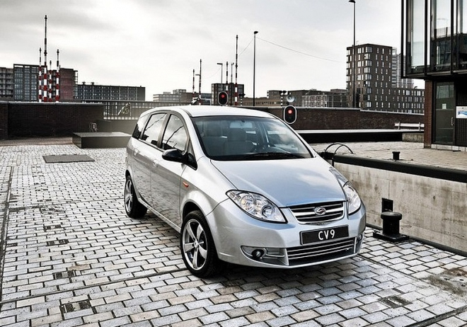 Landwind CV9 2013: čínské MPV je k mání ve Španělsku, prozatím neoficiálně