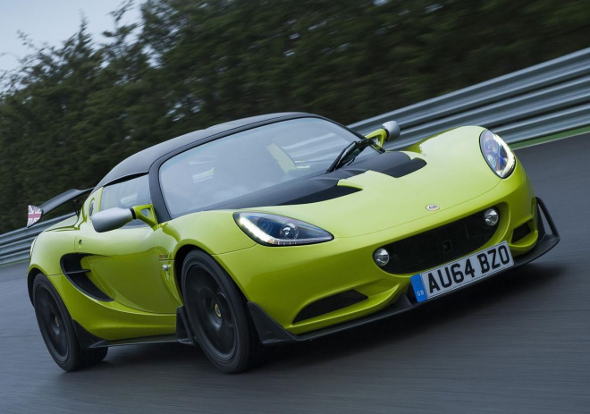 Lotus Elise S Cup: silniční verze na nových fotkách, se všemi technickými daty