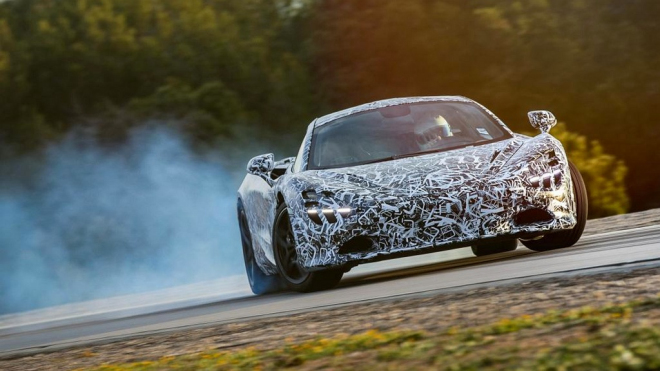 McLaren 720S představil svou techniku a dynamiku, dokáže překvapit