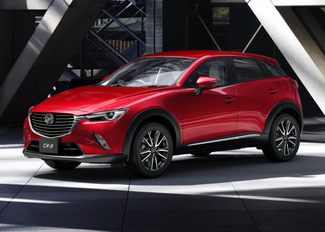 Mazda CX-3 prý neohrožuje větší CX-5, zájem o ní je přesto enormní